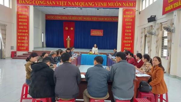 Ban Thường vụ Đảng ủy xã Vệ Giang làm việc với Chi bộ thôn Phú Mỹ